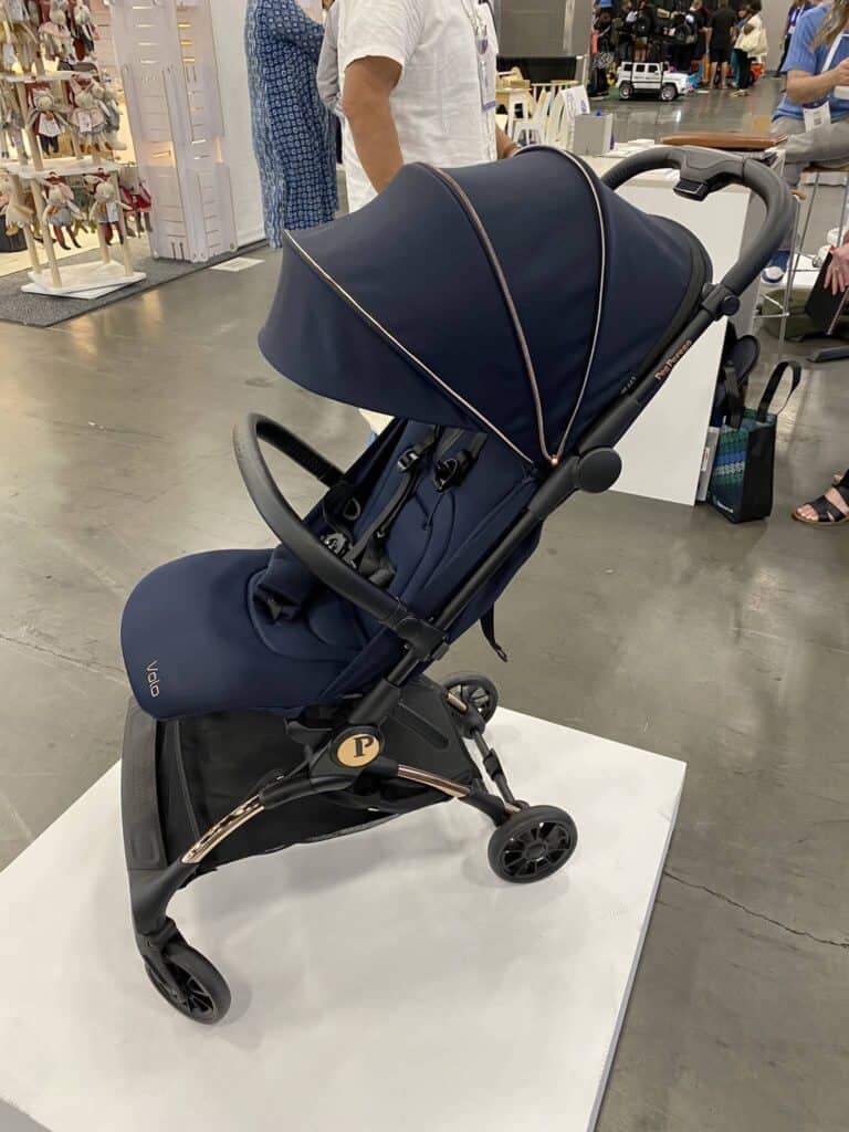 Volo Ultra travel stroller from Peg Perego - the side look