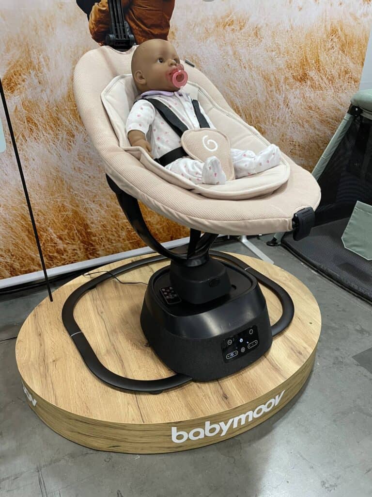 5 adjustable positions of Baby Moov Swoon Evolution