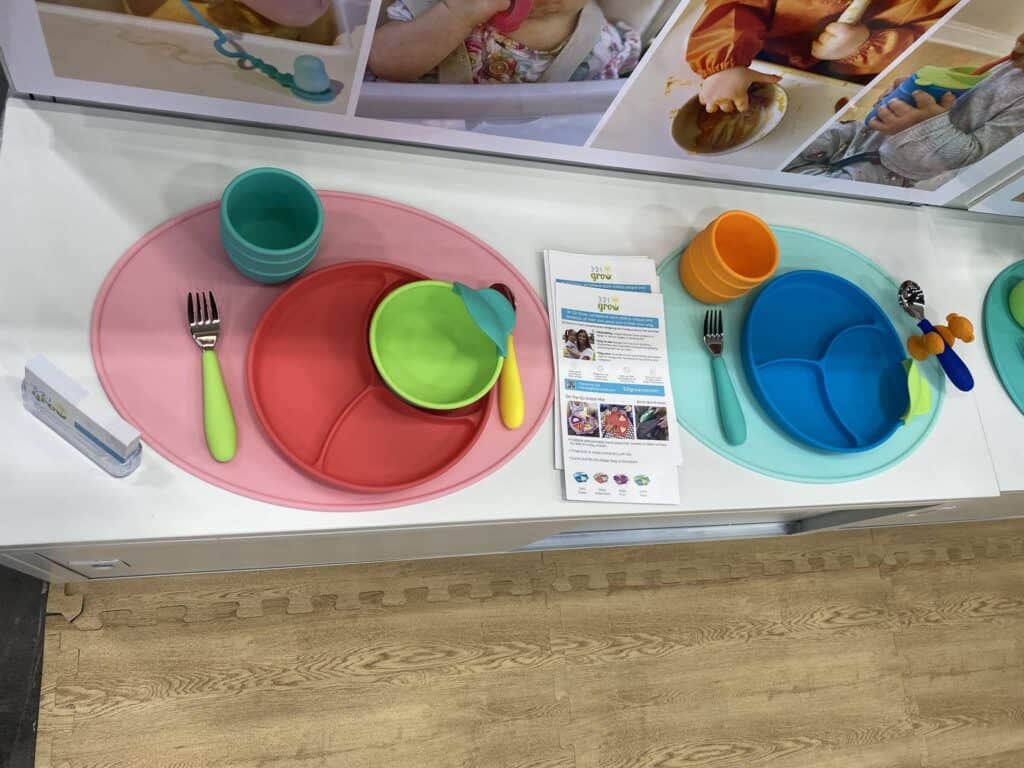 321 Grow toddler plates and utensils 