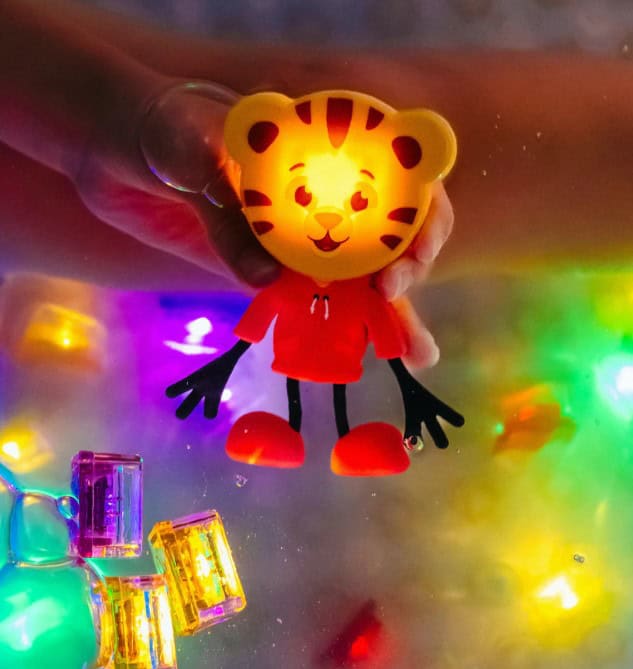 Daniel Tiger Glo Pal