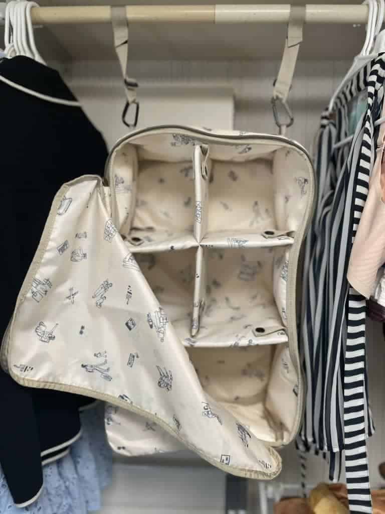Hanging No Reception Club duffel bag with an organized cubby side, no need to unpack. 