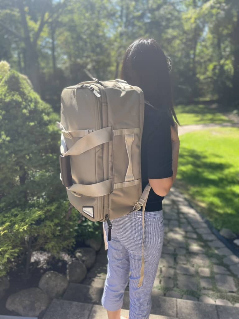 Travel friendly diaper bag