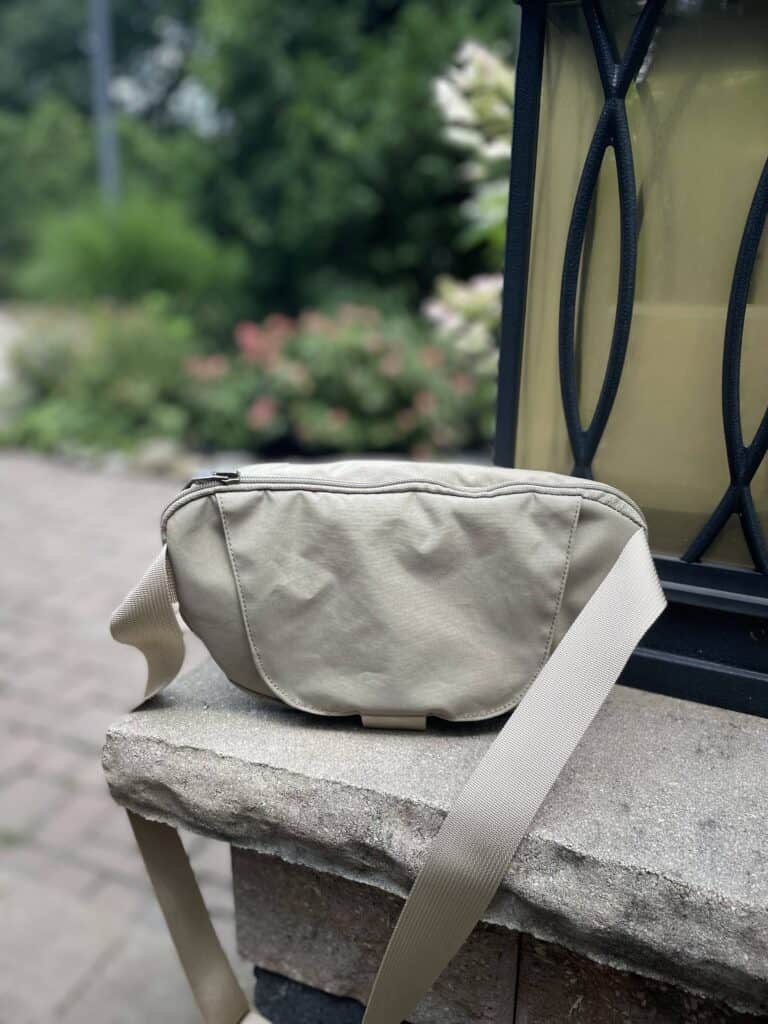 No Reception Club sidekick with wipes